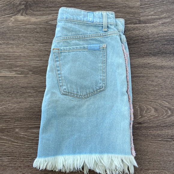 Cute Denim Fringe Skirt - Picture 2 of 4